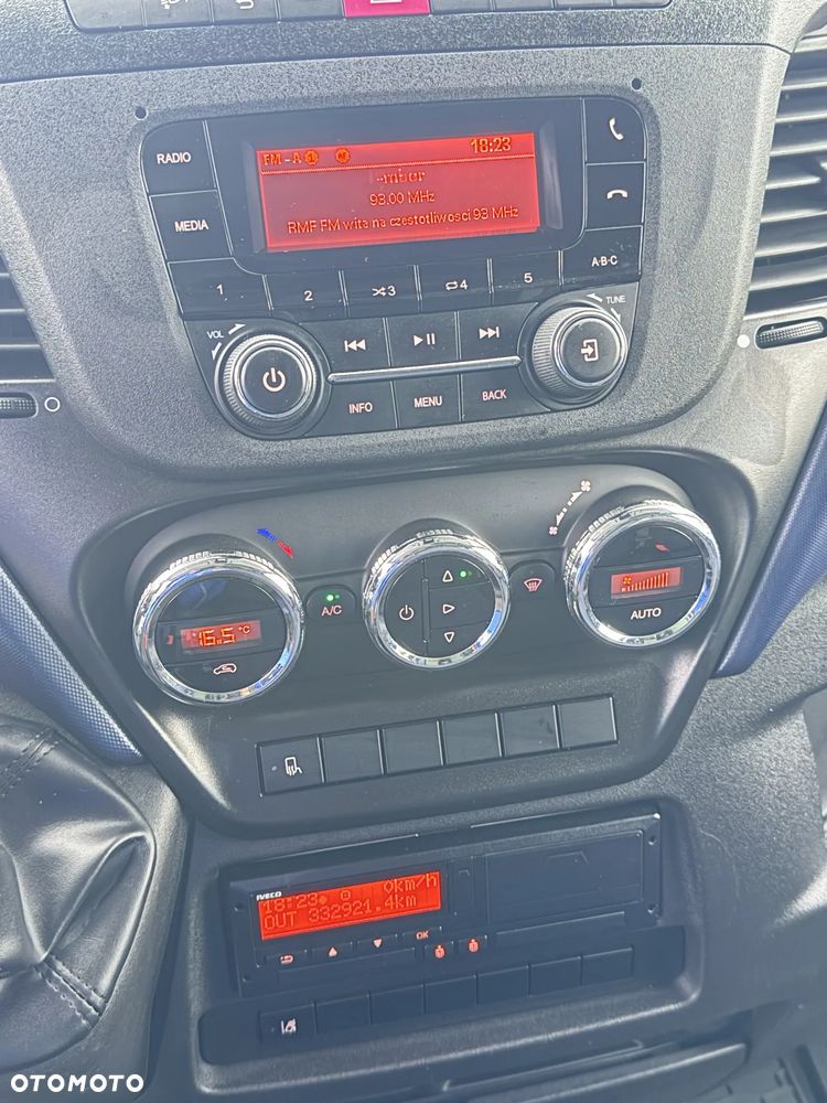 Iveco DAILY 7200 DMC - 17