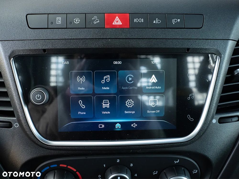 Iveco Daily 35C18H wywrotka fabryczna - 17