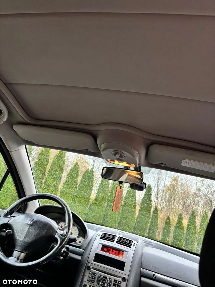 Peugeot 407 2.0 HDI ST Komfort EU4 - 19