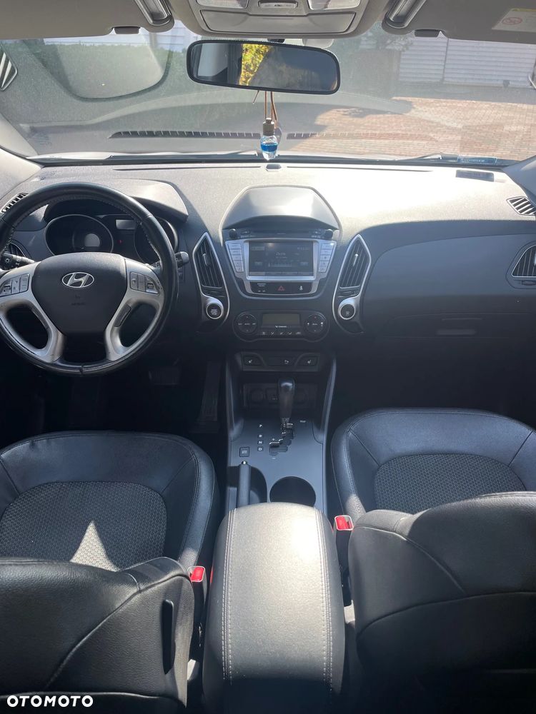 Hyundai ix35 2.0 CRDi 4WD Automatik Premium - 8
