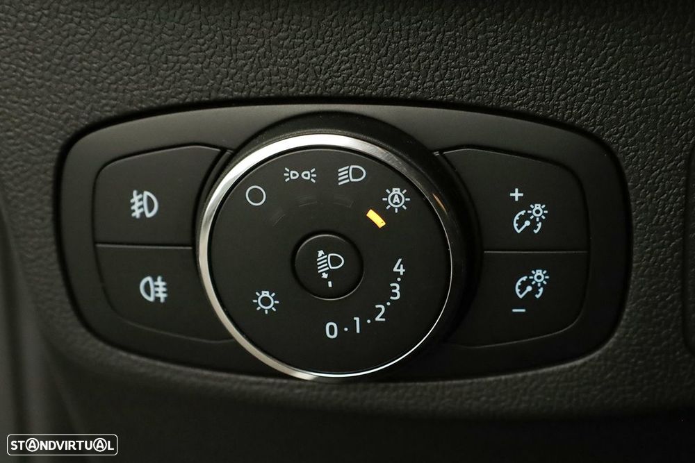 Ford Focus - 18