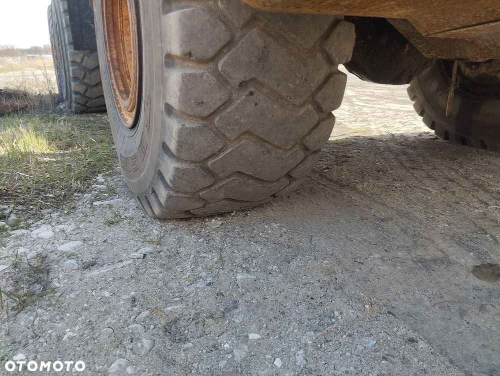 Volvo A25D - 5