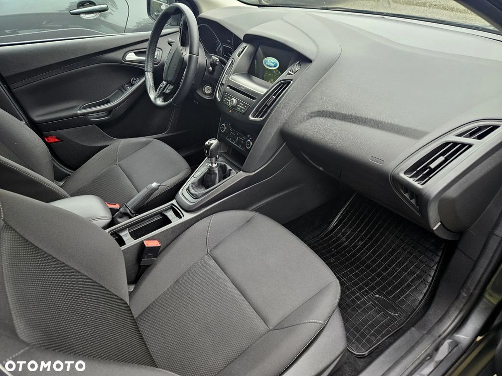 Ford Focus 1.5 EcoBoost Start-Stopp-System Business Edition - 15