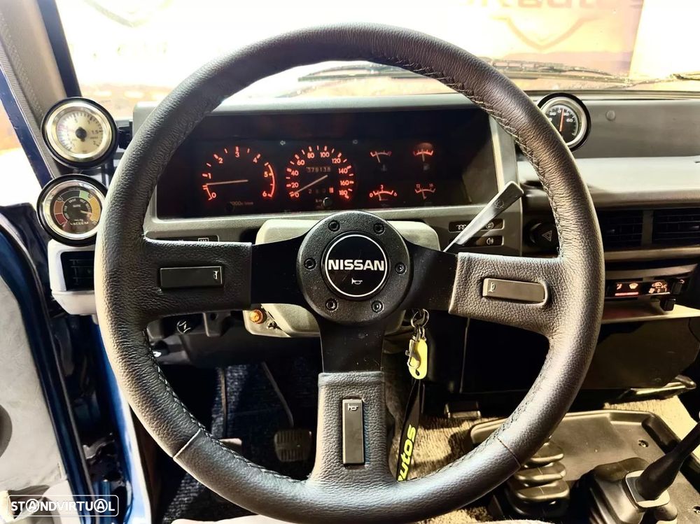 Nissan Patrol 2.8 Turbo LX - 24