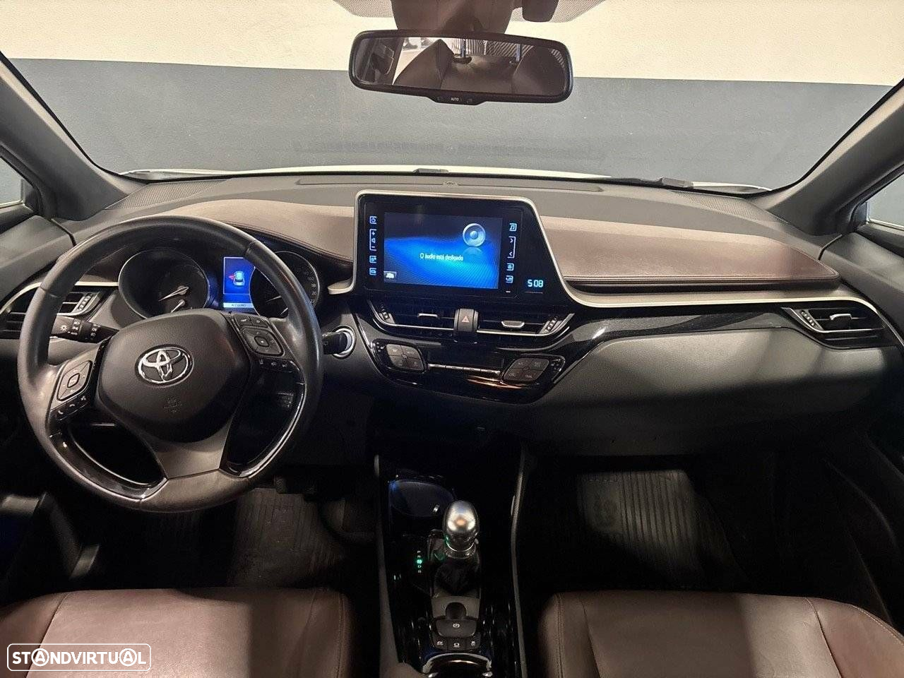 Toyota C-HR 1.8 Hybrid Exclusive+P.Luxury - 8