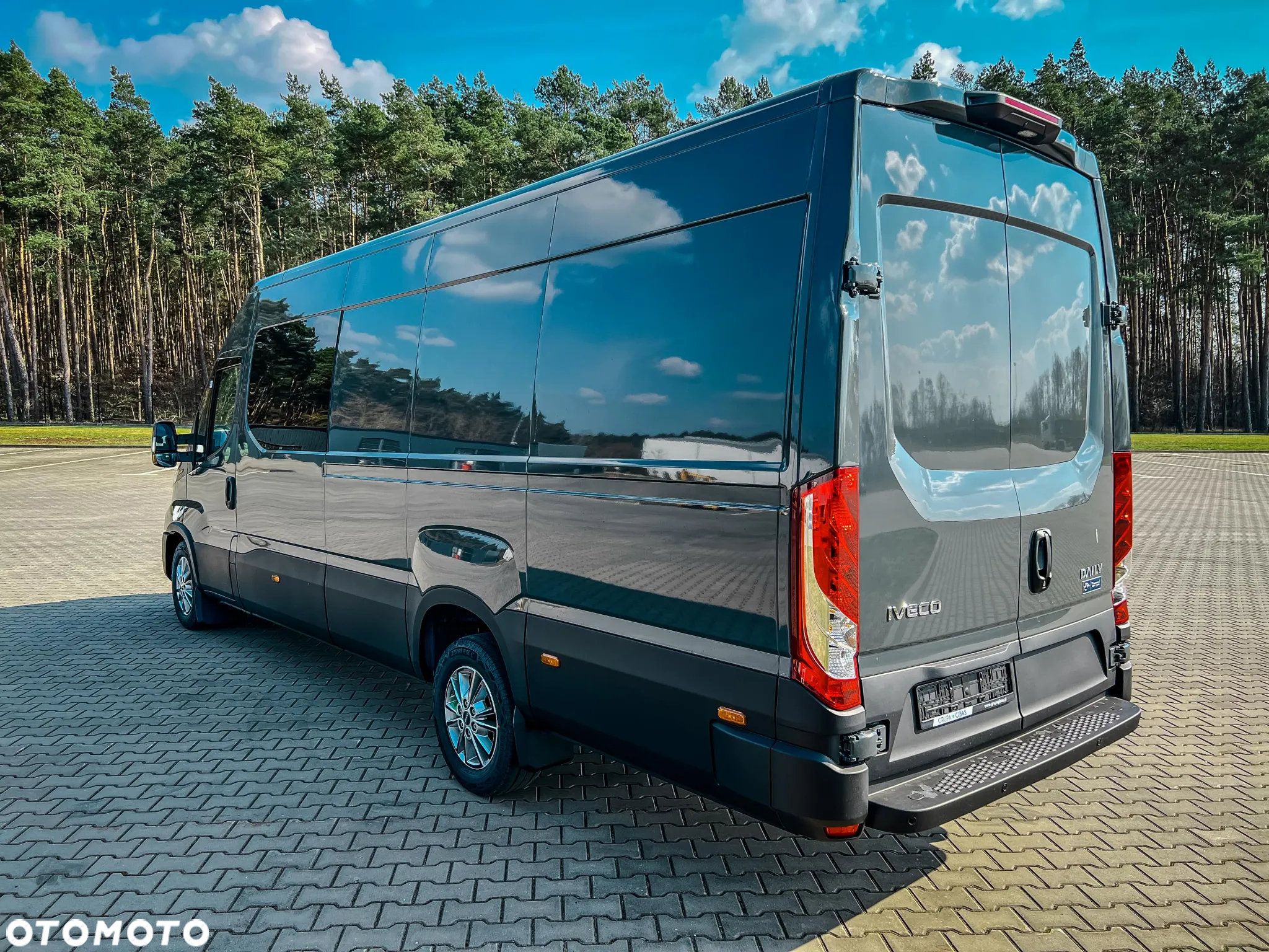 Iveco Daily 35S18HV , 3.0L - 180KM ,Brygadowy, 7 osób, Brygadówka - 5