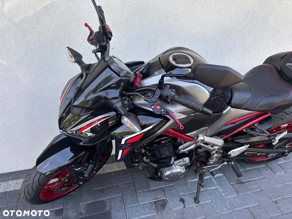 Kawasaki Z 900 - 6