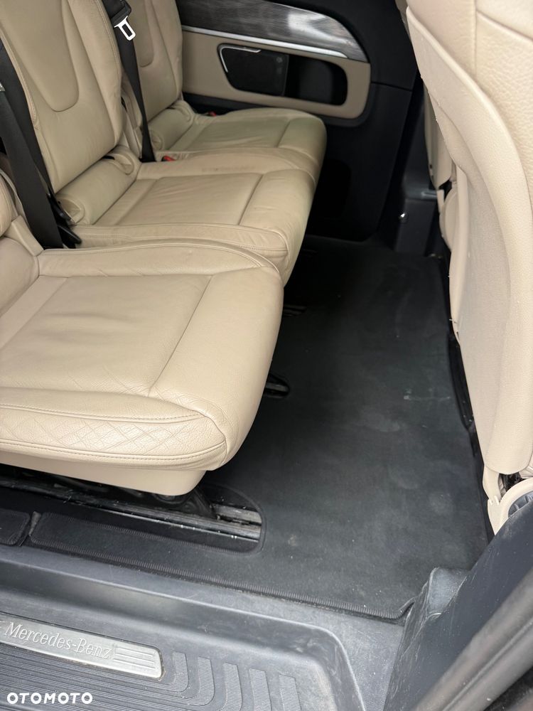 Mercedes-Benz Klasa V 300 d Avantgarde 9G-Tronic - 30
