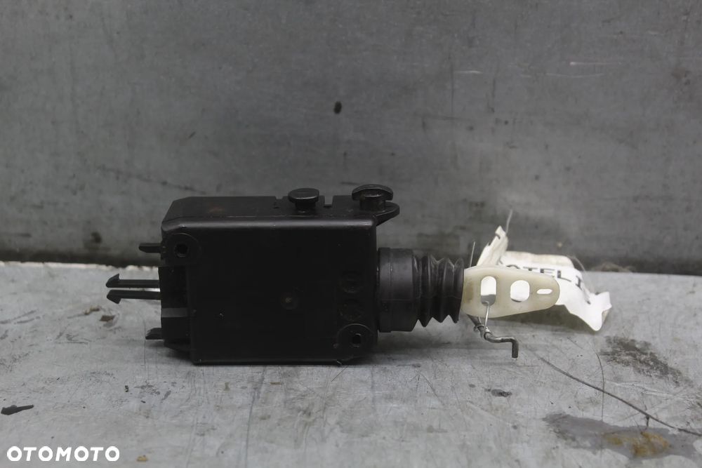 Peugeot Satelis 125 Zamek elektryczny siedzenia kanapy schowka - 2