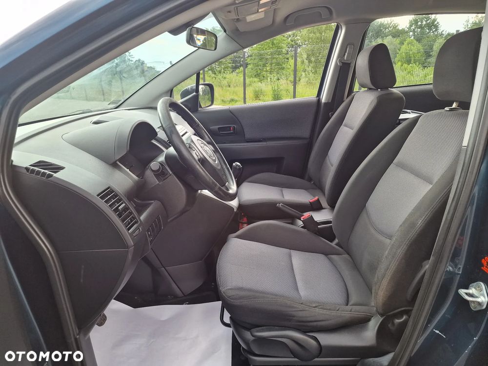 Mazda 5 - 17