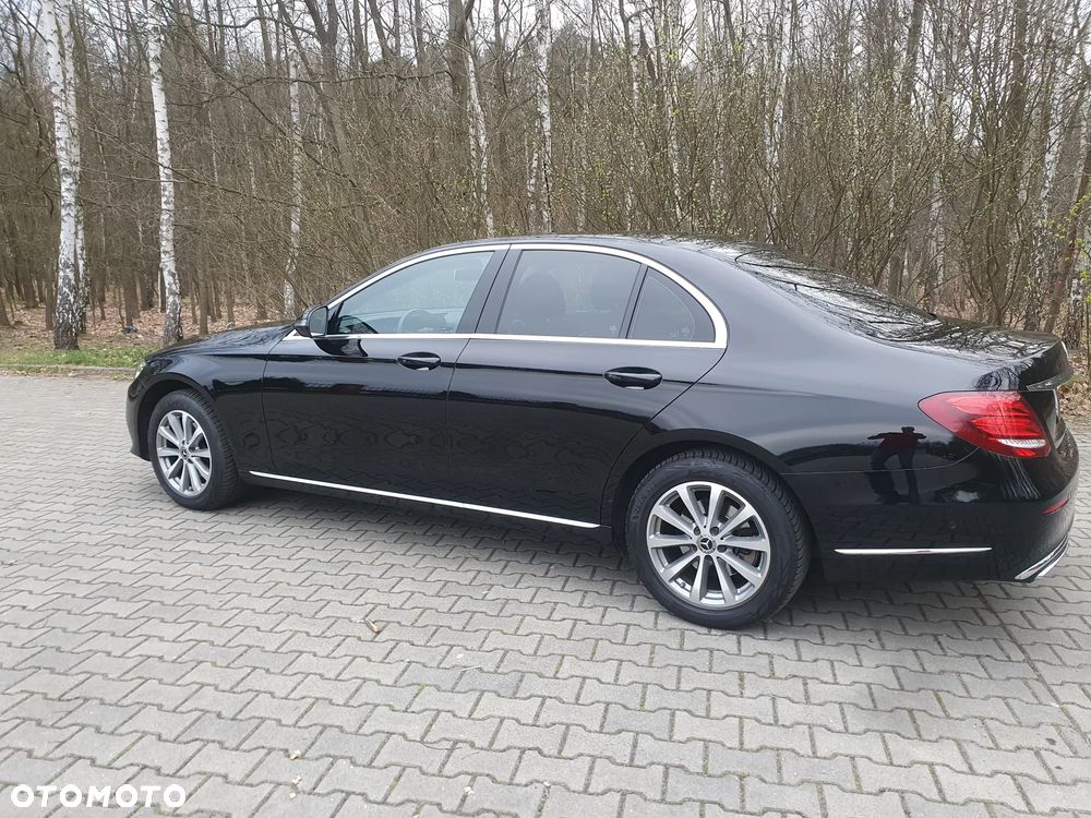 Mercedes-Benz Klasa E 220 d Business Edition 9G-TRONIC - 12