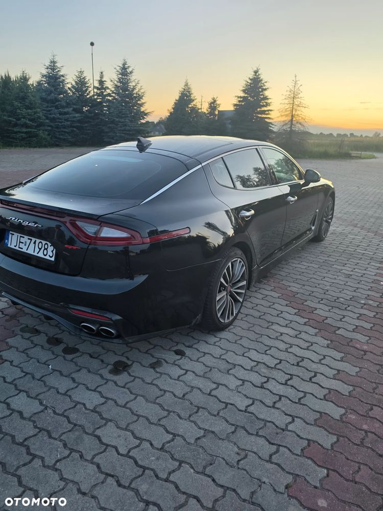 Kia Stinger 2.0 T-GDI GT Line - 6