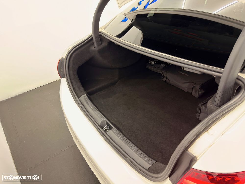 Mercedes-Benz A 250 Limousine e 8G-DCT AMG Line Advanced - 25