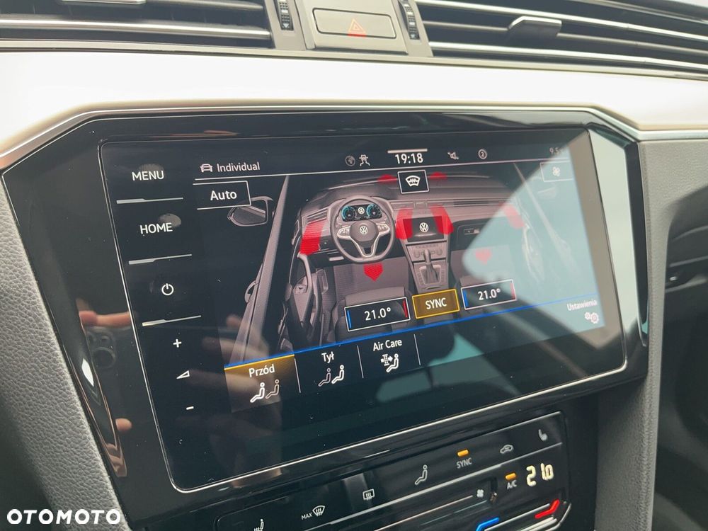 Volkswagen Passat Variant 2.0 TSI Elegance DSG - 31