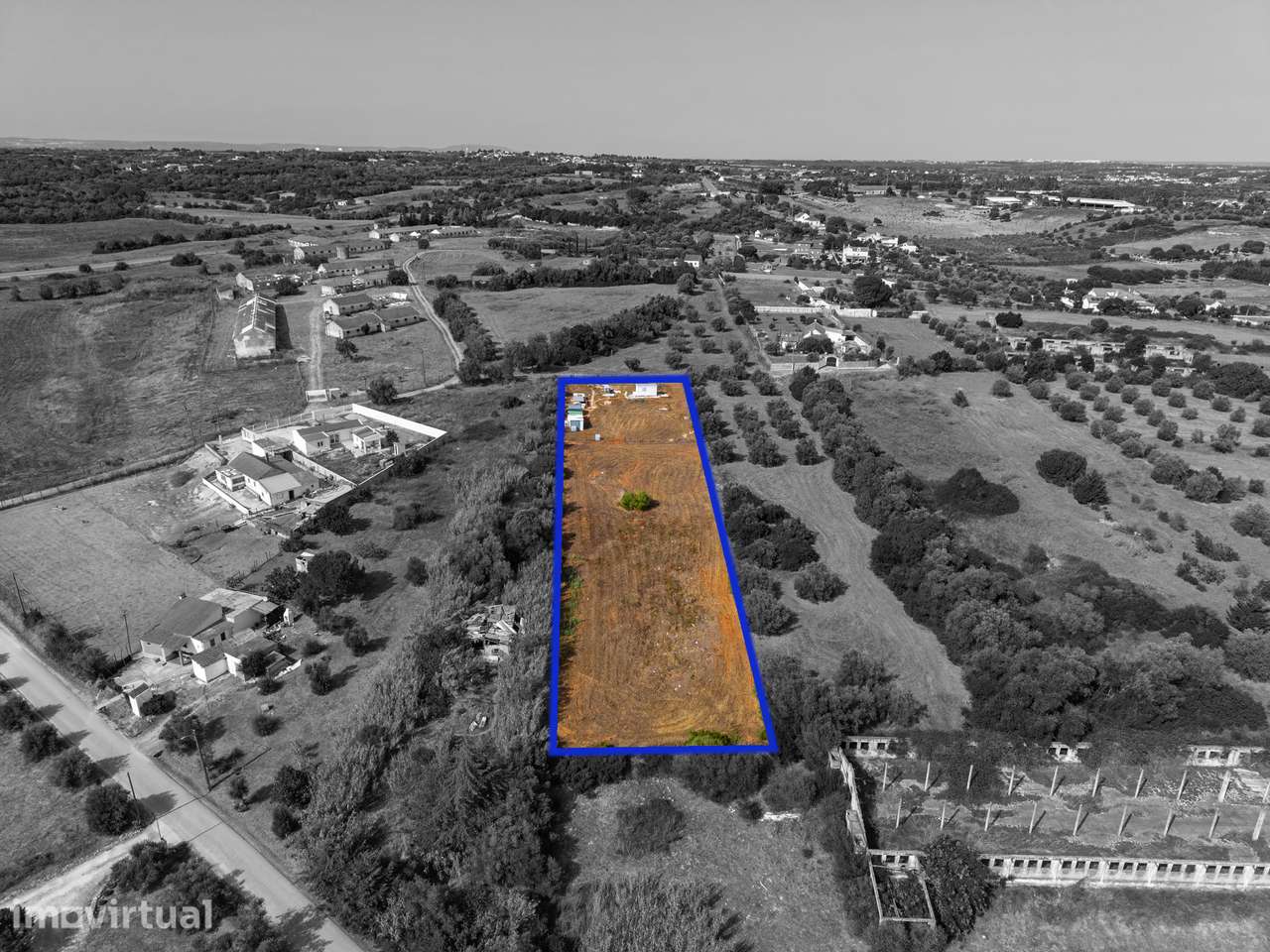 TERRENO 4 000 M2 + 1 CONTENTOR + ANEXOS - Grande imagem: 5/23