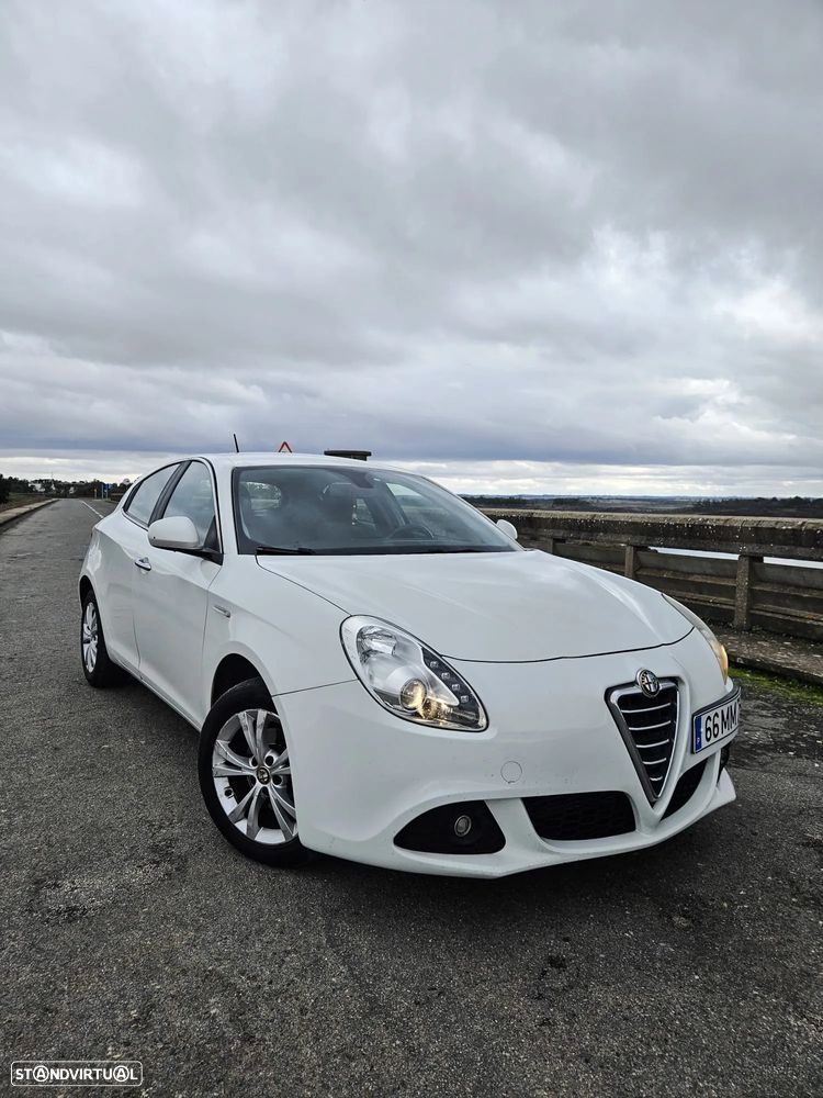 Alfa Romeo Giulietta 1.6 JTDm Progression - 2