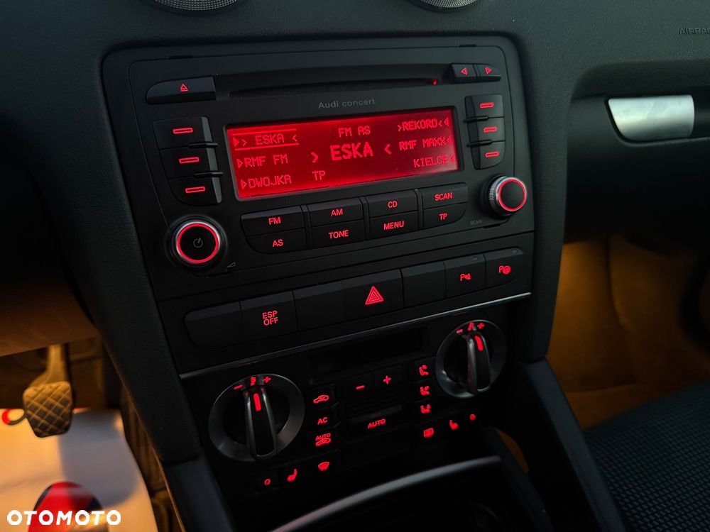 Audi A3 Limousine 1.9 TDI DPF Ambiente - 12