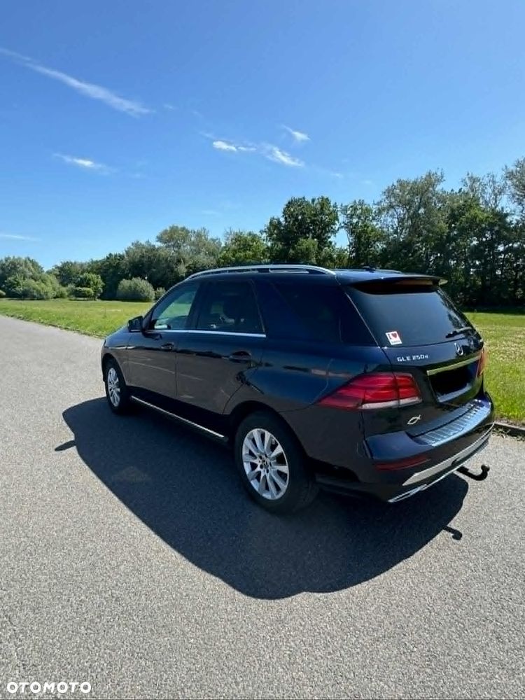 Mercedes-Benz GLE 250 d 4-Matic - 6