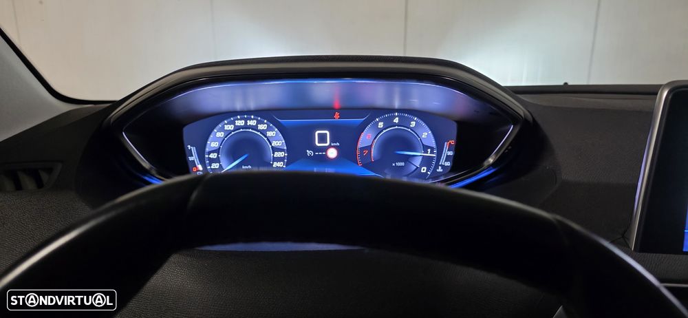 Peugeot 3008 1.2 PureTech Allure Pack - 17