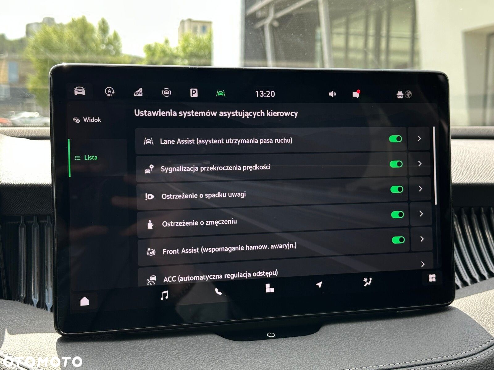 Skoda Superb 1.5 TSI L&K DSG - 33