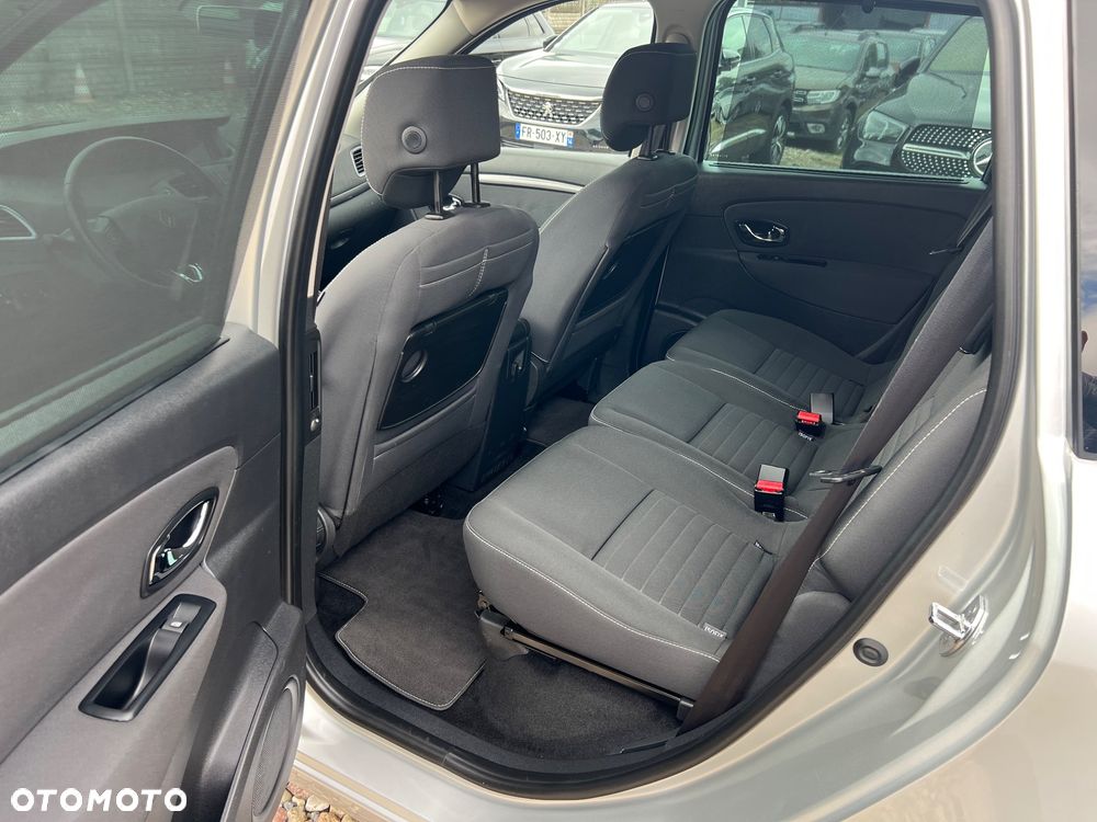 Renault Scenic 1.5 dCi Limited - 8