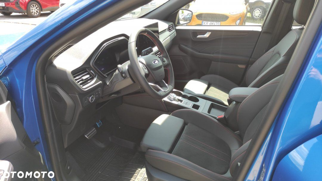 Ford Kuga - 11