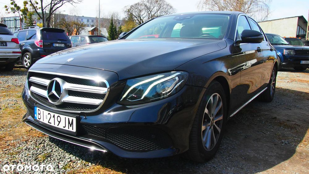 Mercedes-Benz Klasa E 220 d 4-Matic 9G-TRONIC