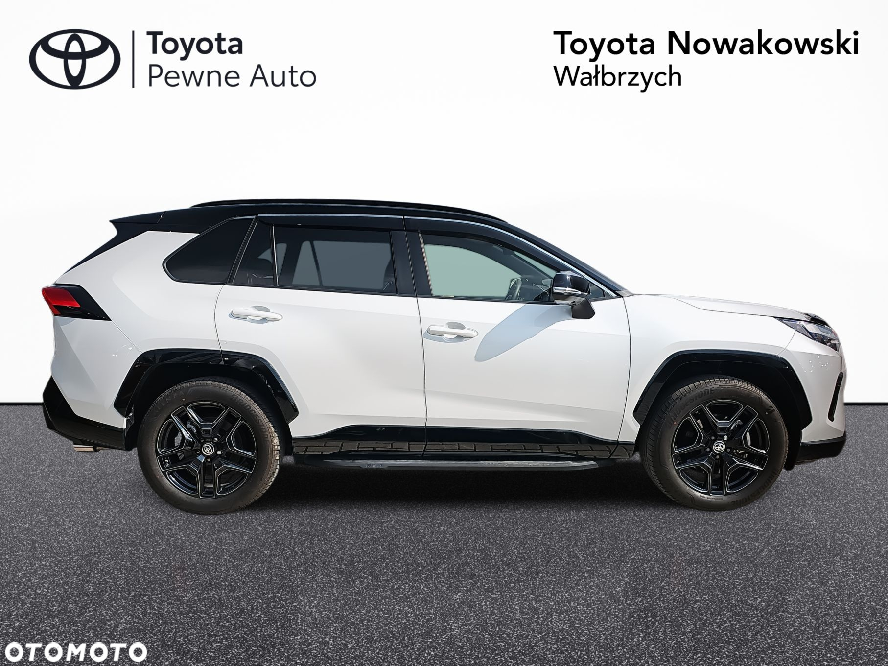 Toyota RAV4 - 6