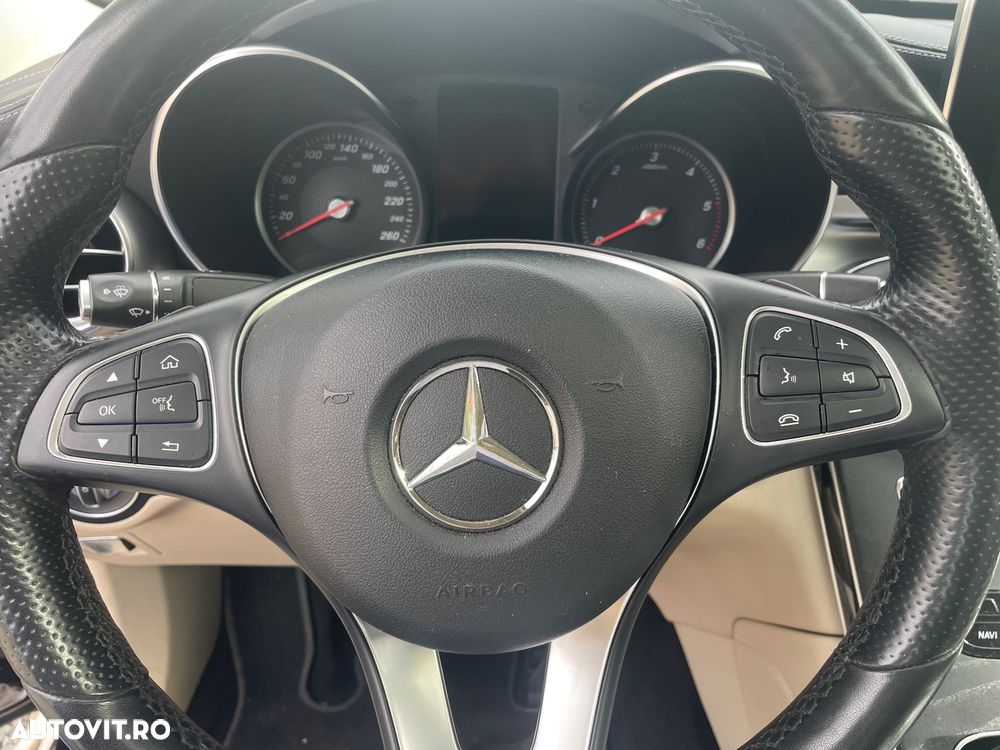 Mercedes-Benz GLC Coupe 220 d 4Matic 9G-TRONIC AMG Line - 12