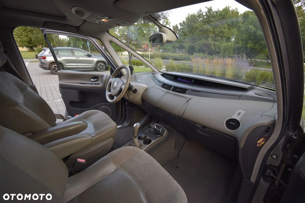 Renault Espace 3.0 dCi Initiale - 14