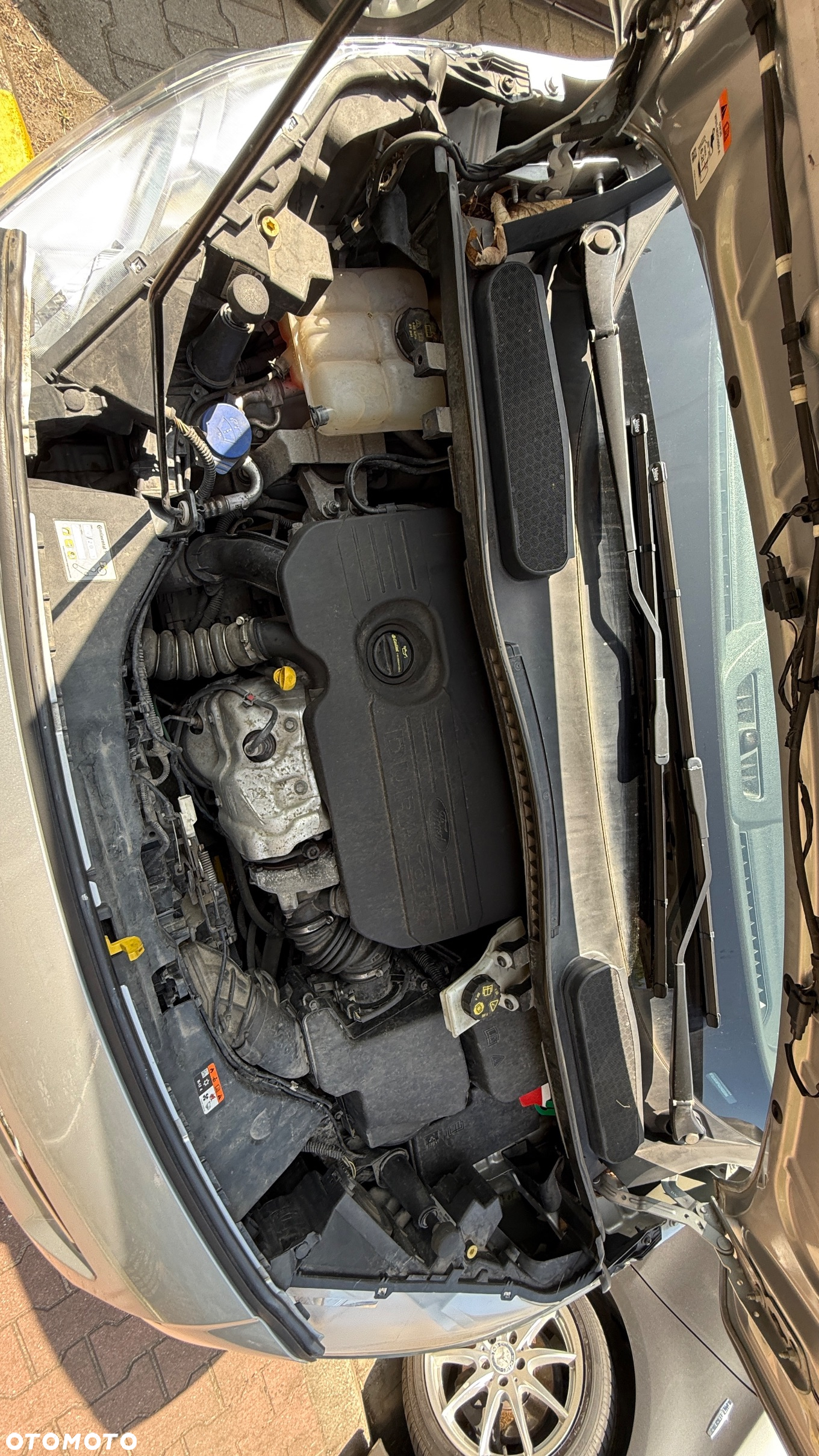 Ford Tourneo Connect 1.5 TDCi Titanium - 28