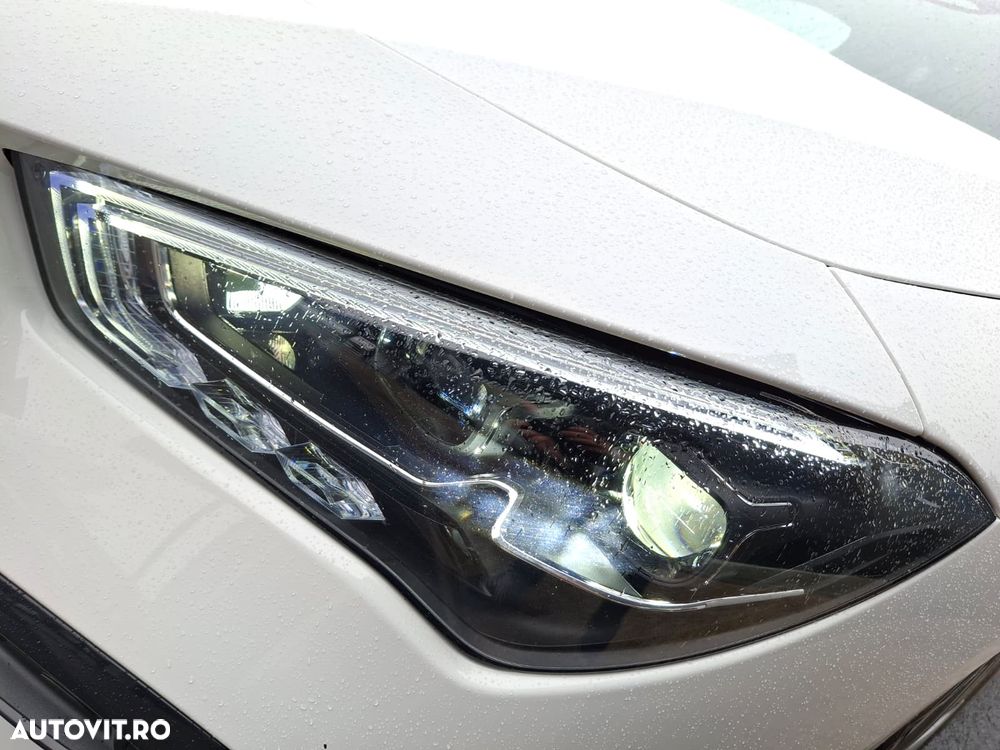 Mercedes-Benz CLA - 31