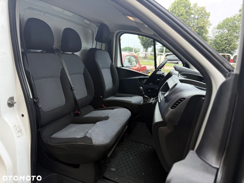 Opel VIVARO - 17