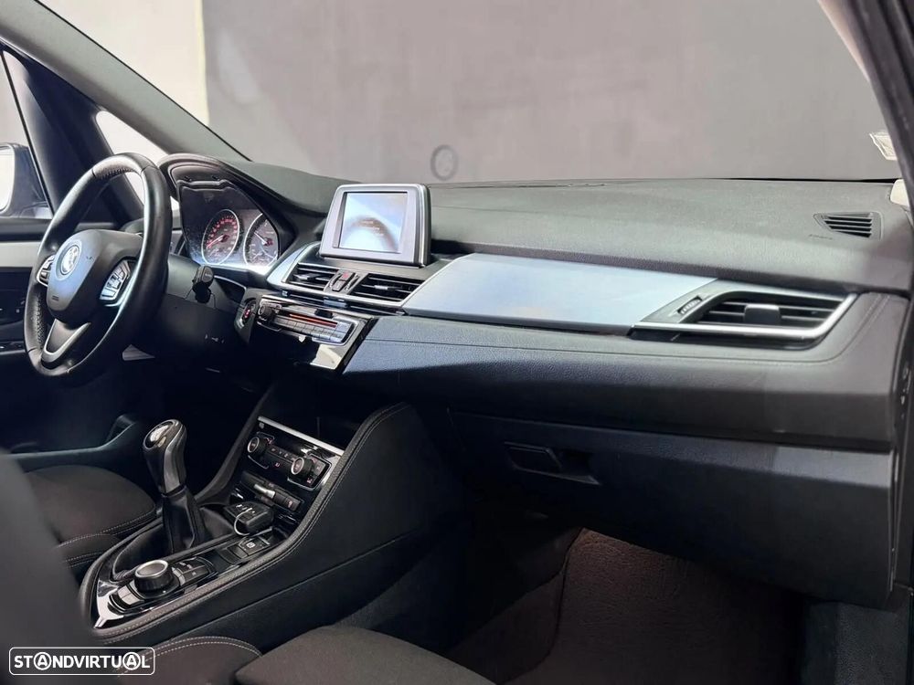 BMW 216 Gran Tourer d 7L Line Sport - 11