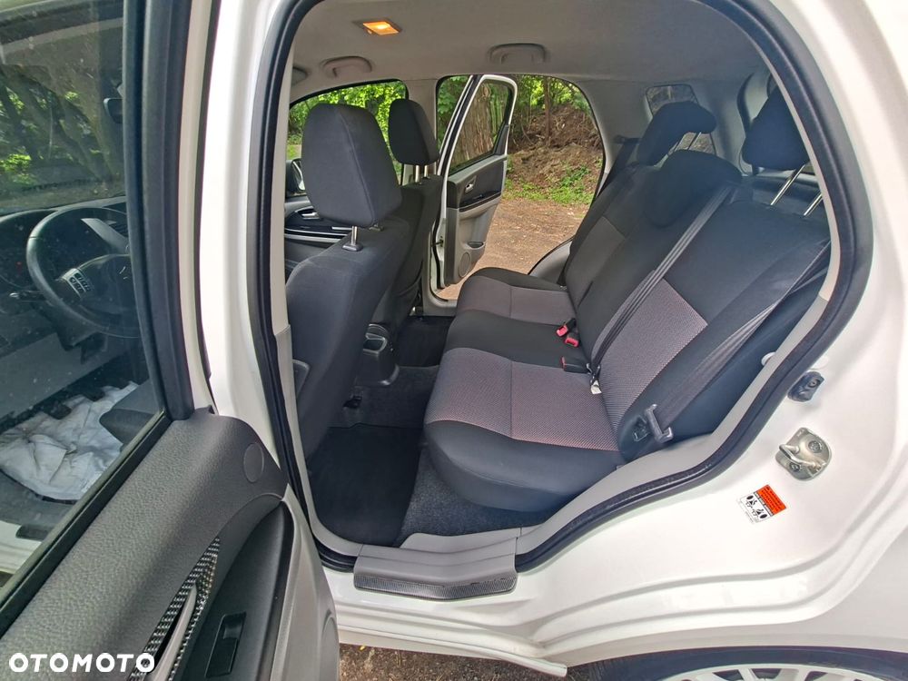 Suzuki SX4 1.6 VVT 4x2 Comfort - 8