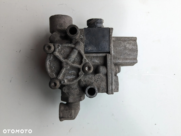 ZAWÓR MODULATOR CIŚNIENIA ABS VOLVO FH FM 20516342