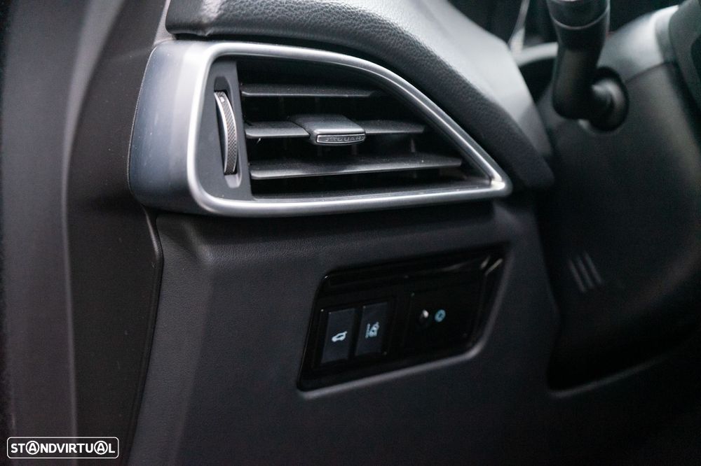 Jaguar F-Pace 20d AWD Aut. R-Sport - 21