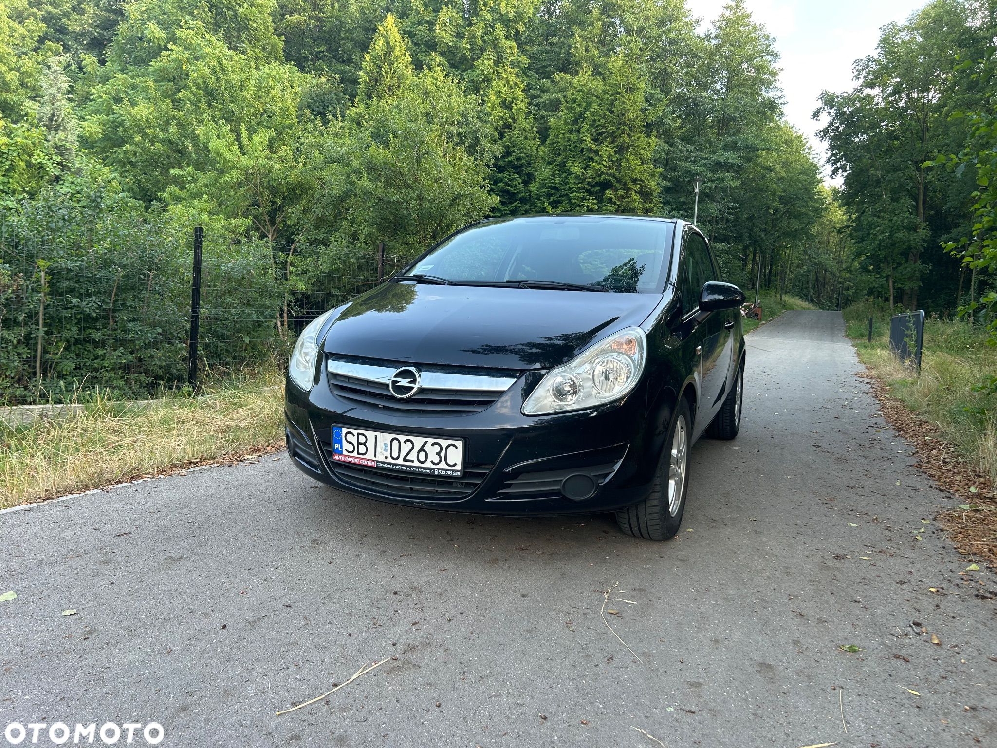 Opel Corsa 1.4 16V Edition - 1