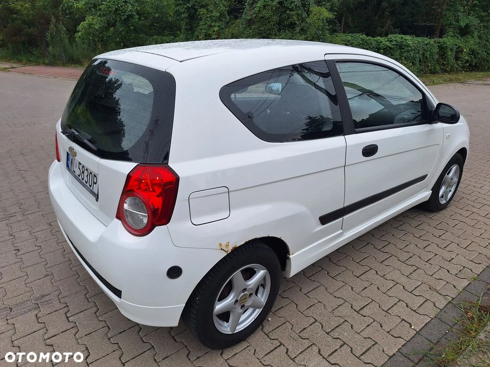 Chevrolet Aveo 1.2 16V Base+ - 4