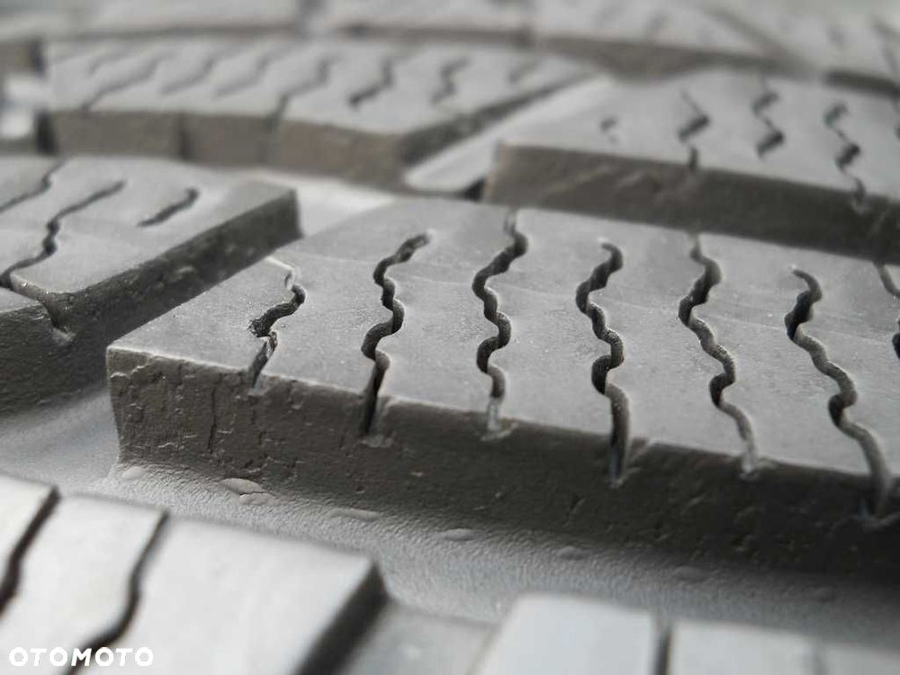 Opony zimowe 215/70R16 100T Continental 4szt F.Vat + MONTAŻ GRATIS - 4