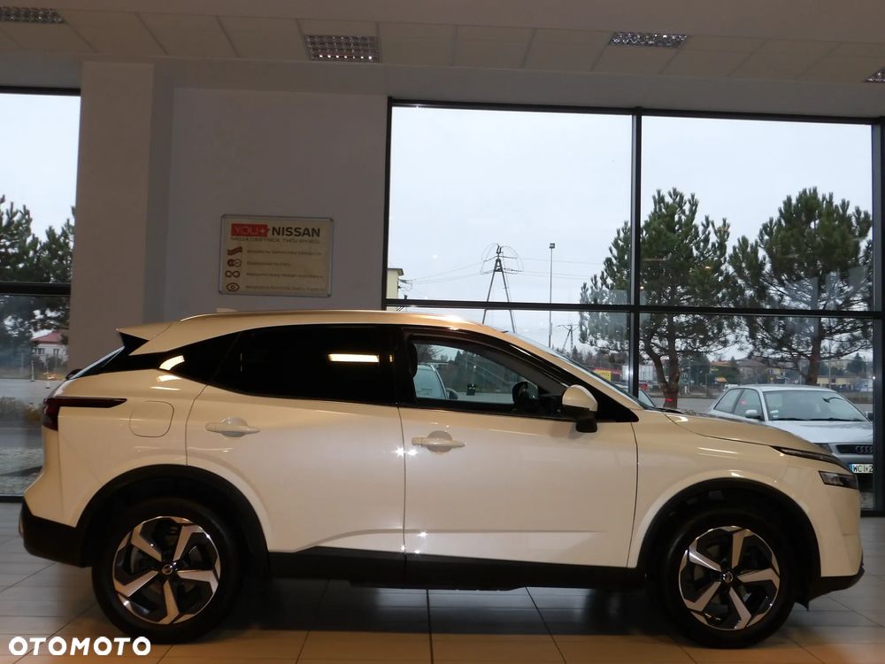 Nissan Qashqai 1.3 DIG-T N-Connecta EU6d - 4