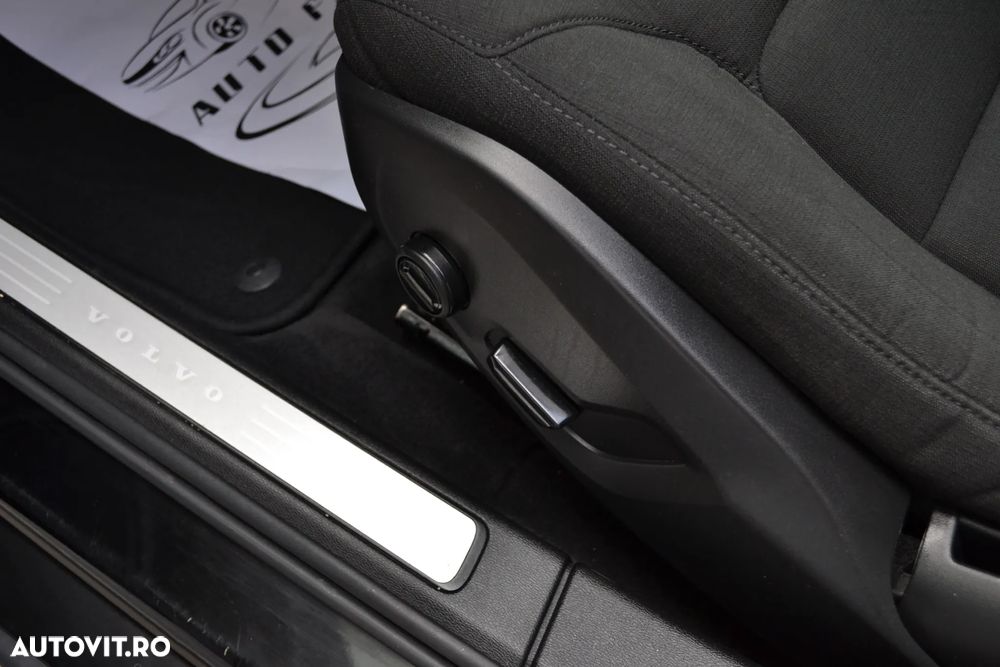 Volvo V60 B4 D Geartronic Momentum Pro - 8