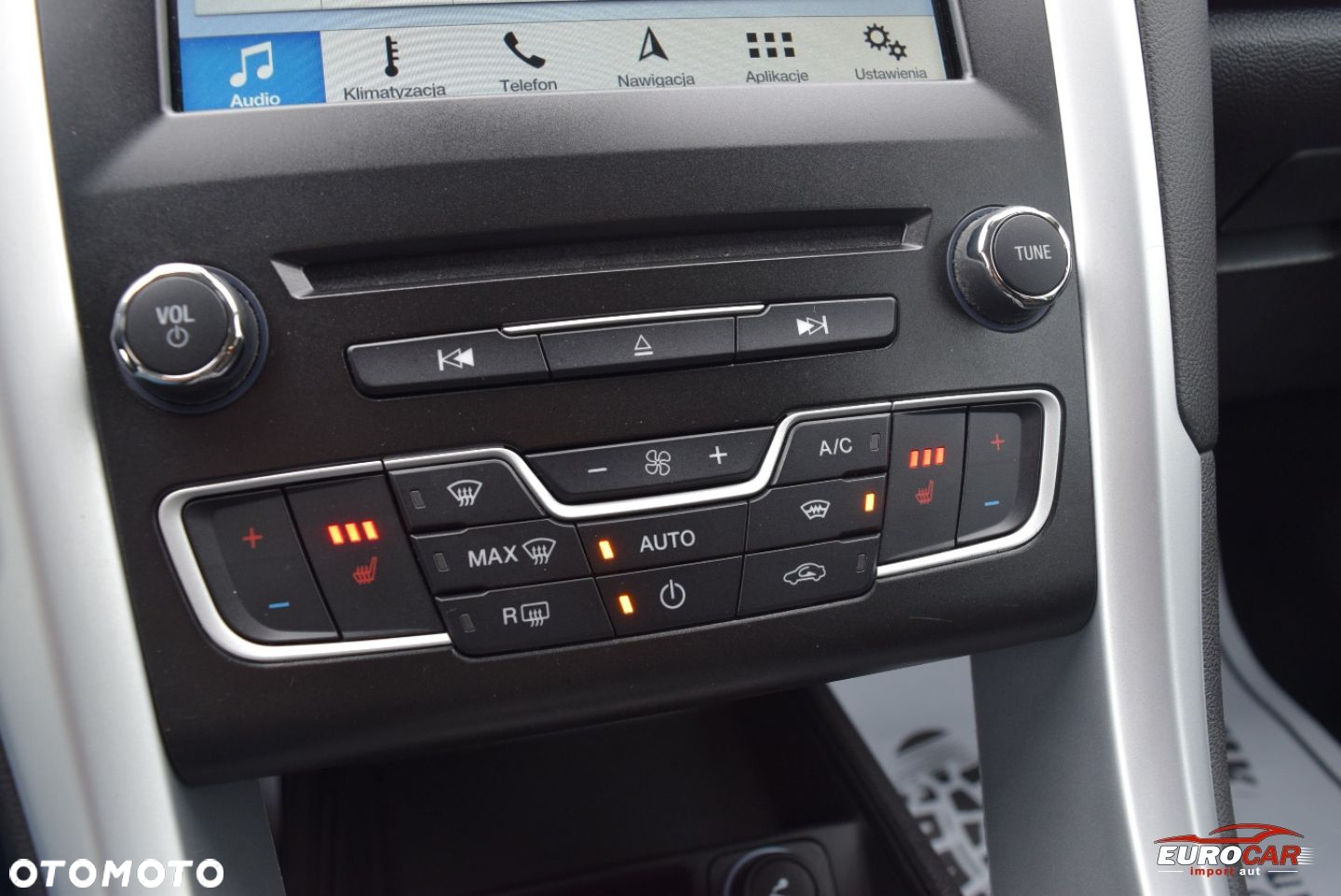 Ford Mondeo - 27
