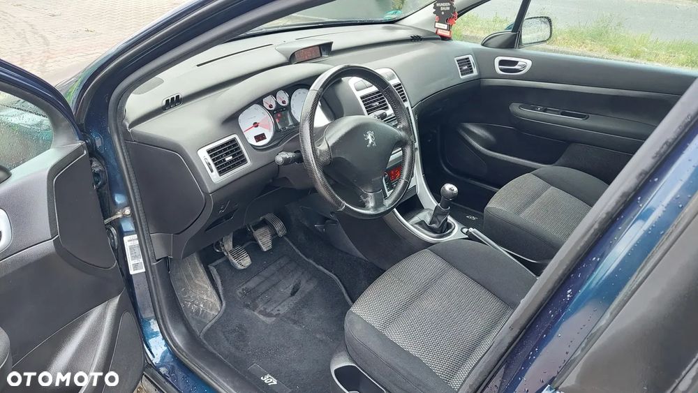 Peugeot 307 - 7
