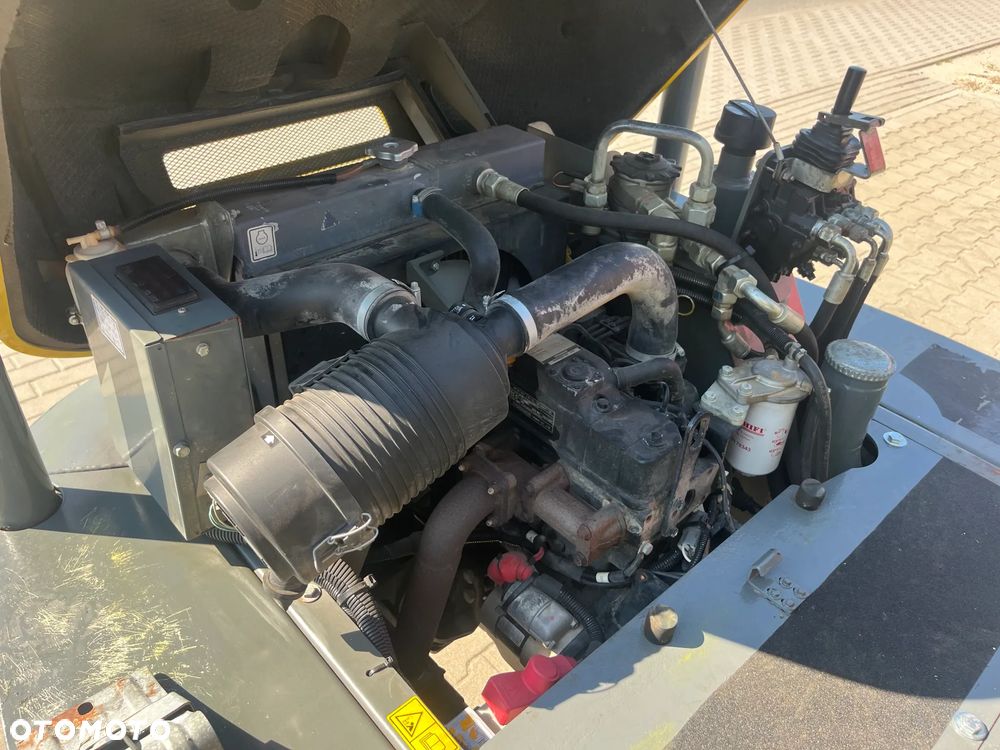 Wacker Neuson 2001 - 17