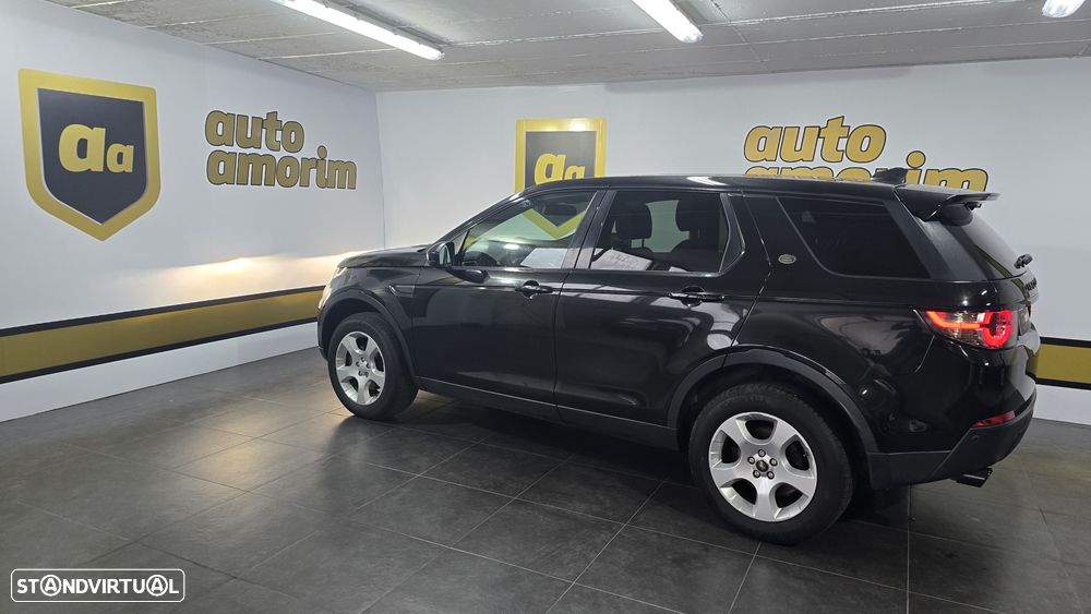 Land Rover Discovery Sport 2.0 eD4 HSE Luxury - 12