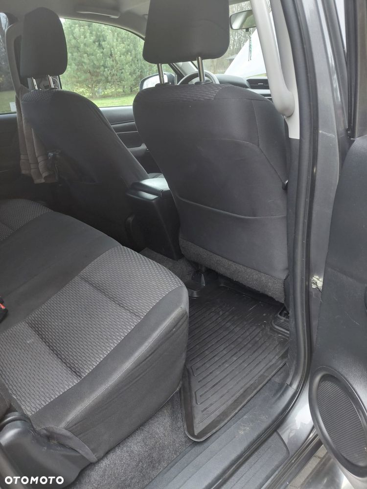 Toyota Hilux 2.4 D-4D Double Cab DL 4x4 - 8