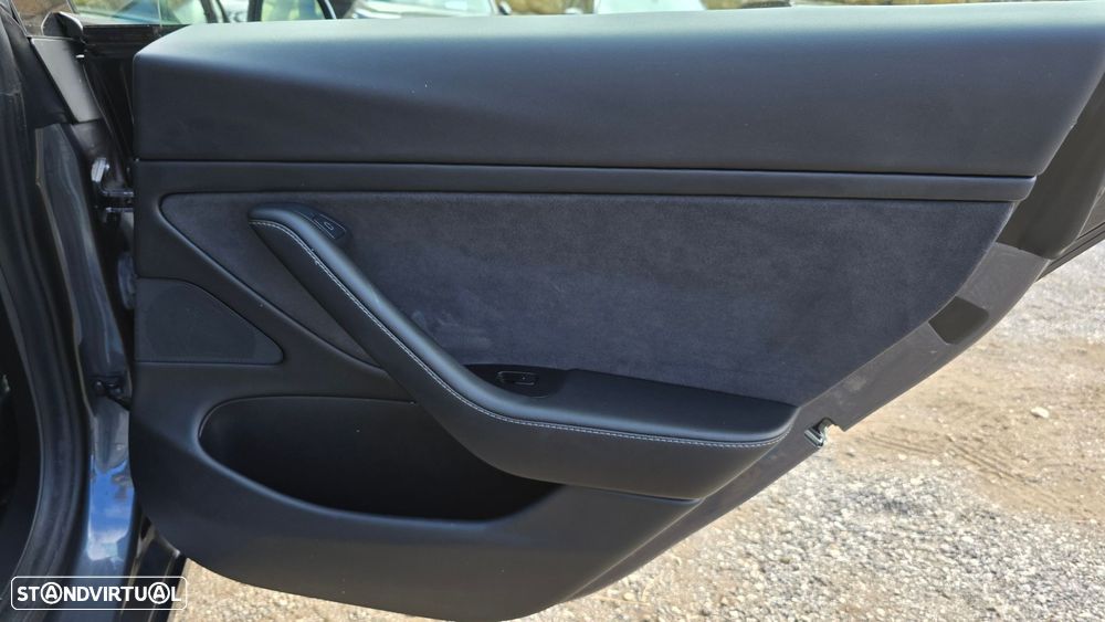 Tesla Model 3 Long Range AWD Dual Motor - 59