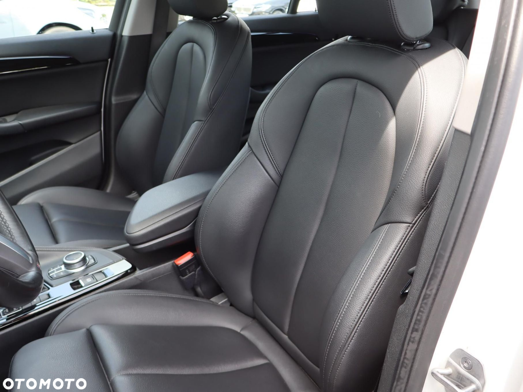 BMW X1 - 8