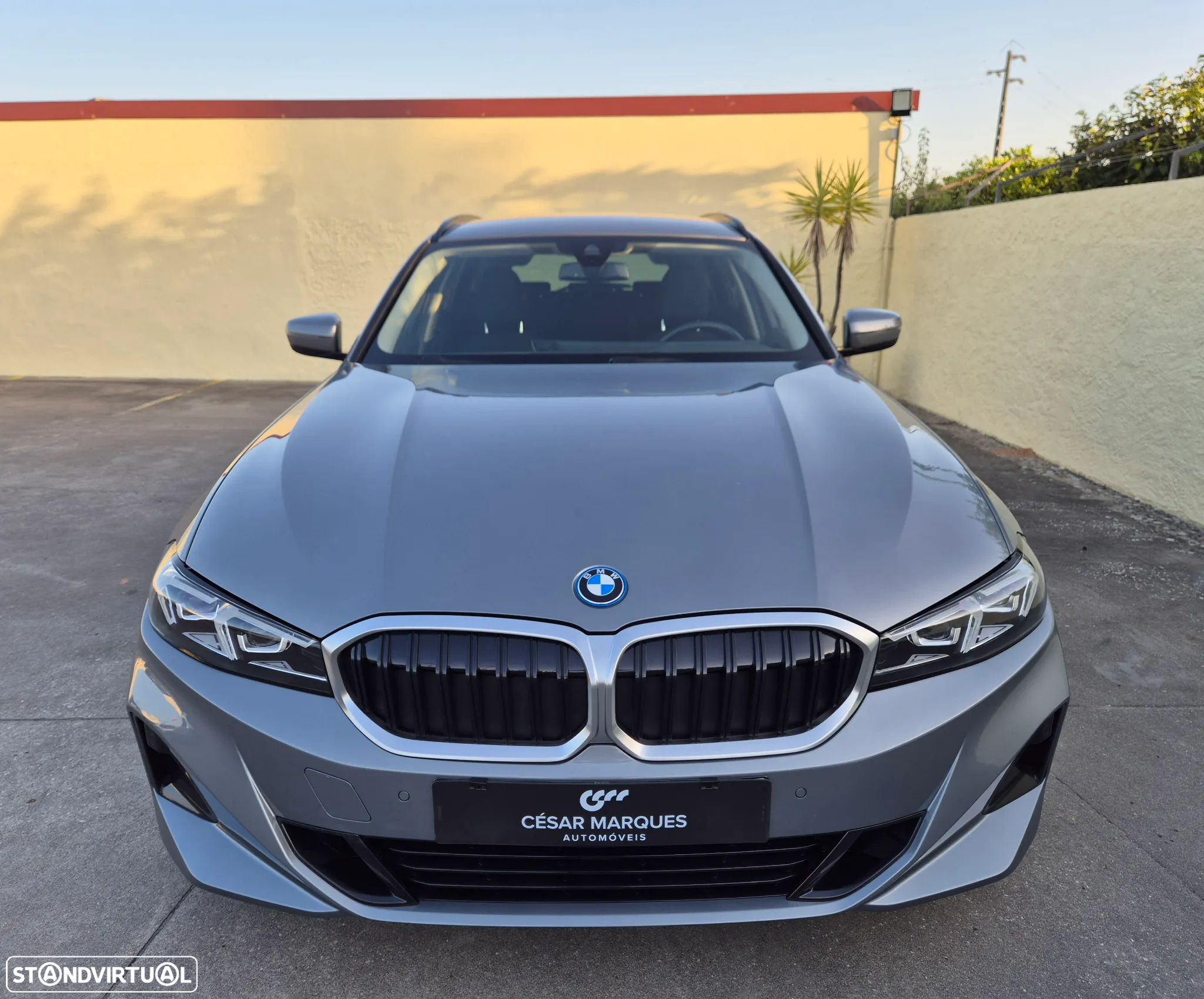 BMW 320 e Touring Auto - 13